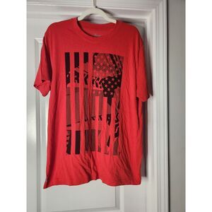 Old Navy Active Red Graphic Tee – Size Large